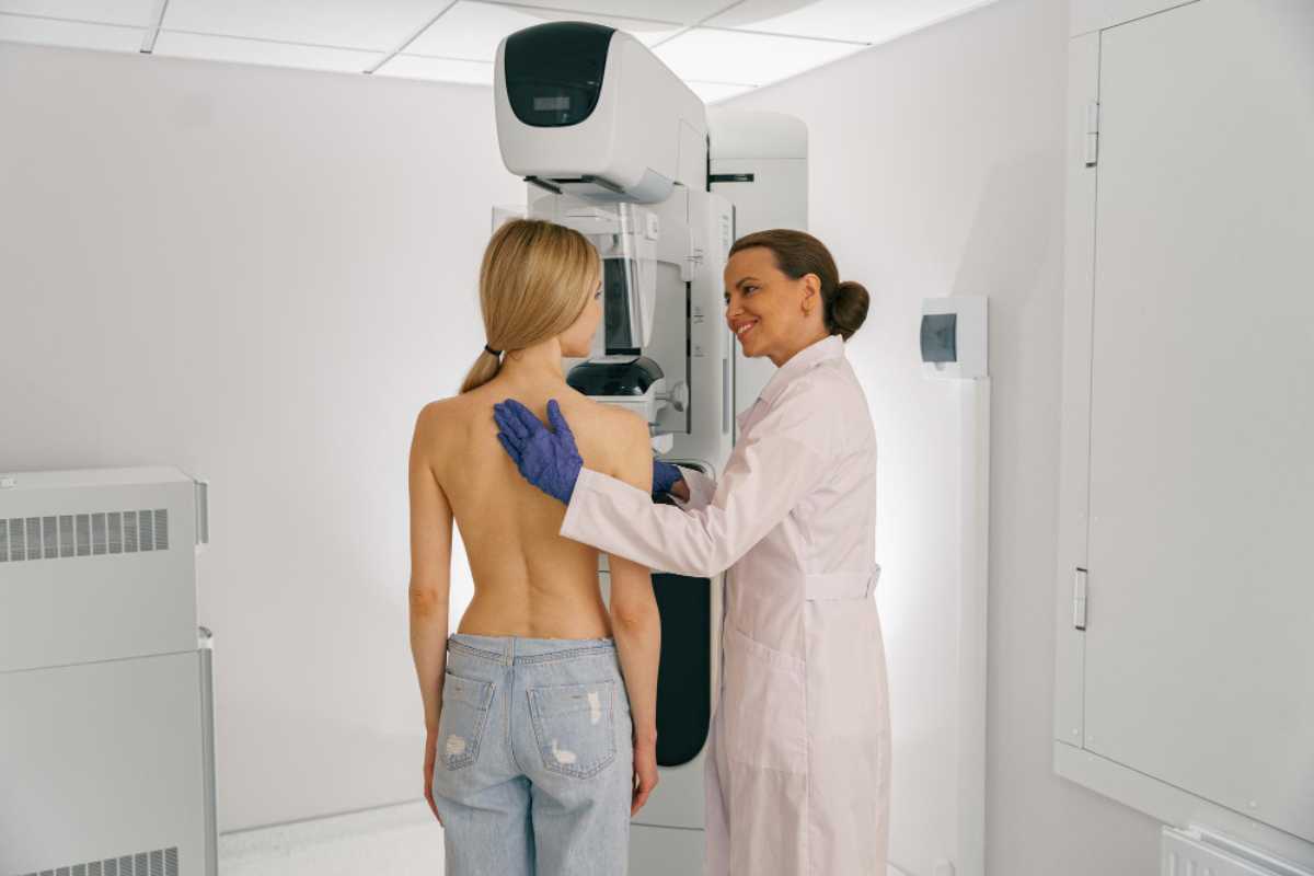 Como os exames de imagem contribuem para a saúde preventiva da mulher